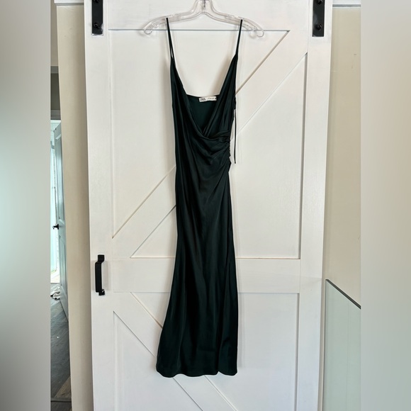 Zara Emerald Green Silky Dress - Picture 2 of 5